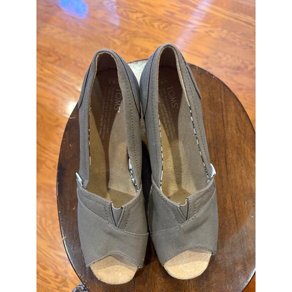 TOMS Grey Canvas Peep Toe Espadrille Wedge Shoes - Size 8.5 - Picture 7 of 9